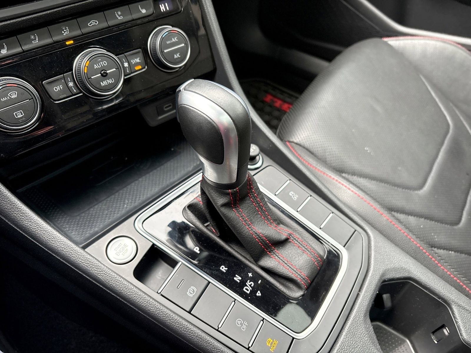 Thumbnail: 2021 Volkswagen Jetta - 35