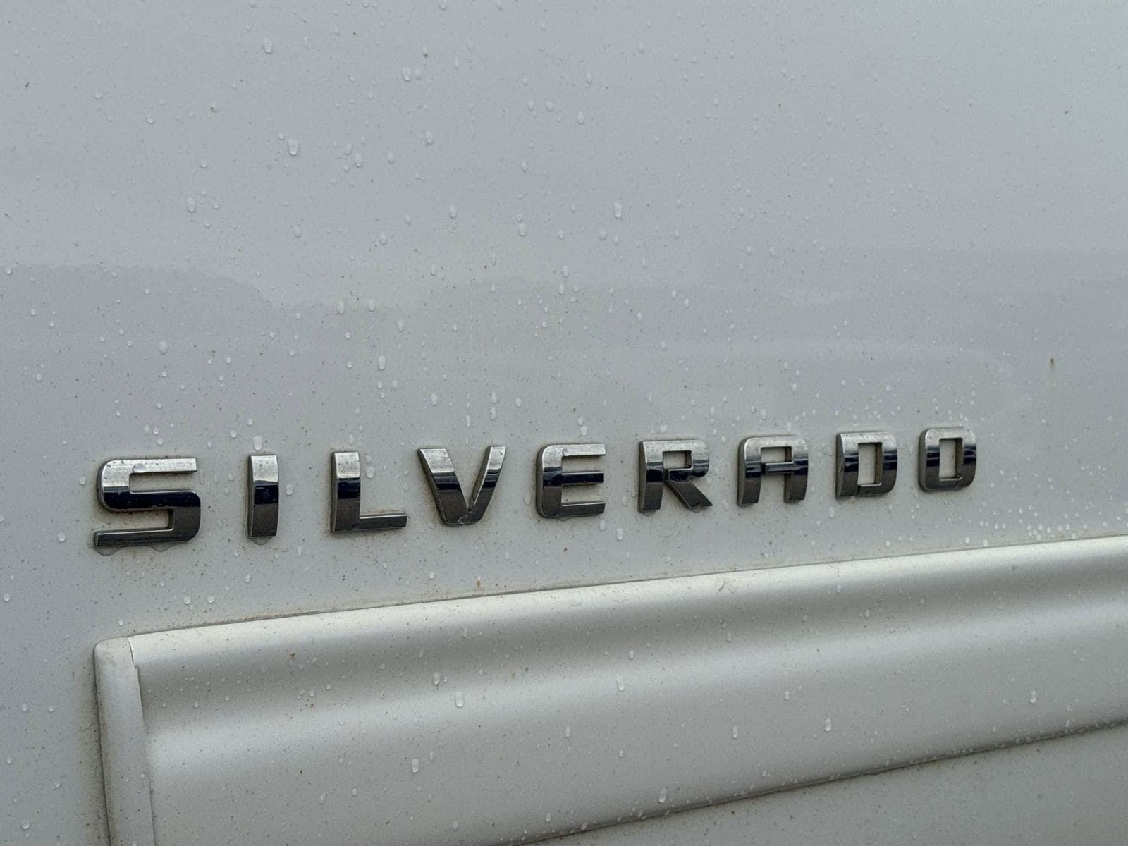 Thumbnail: 2011 Chevrolet Silverado 1500 - 13