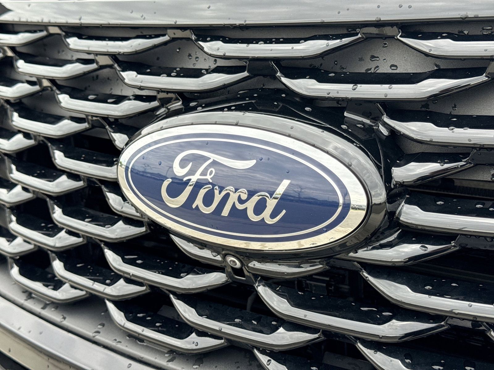 Thumbnail: 2022 Ford Explorer - 13