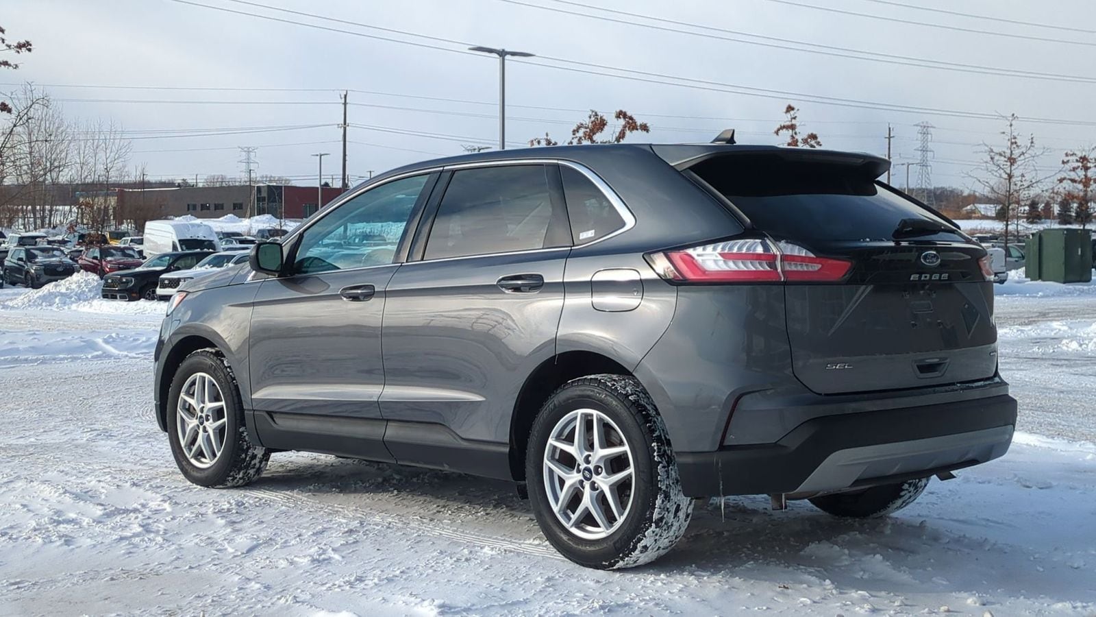 Thumbnail: 2021 Ford Edge - 3