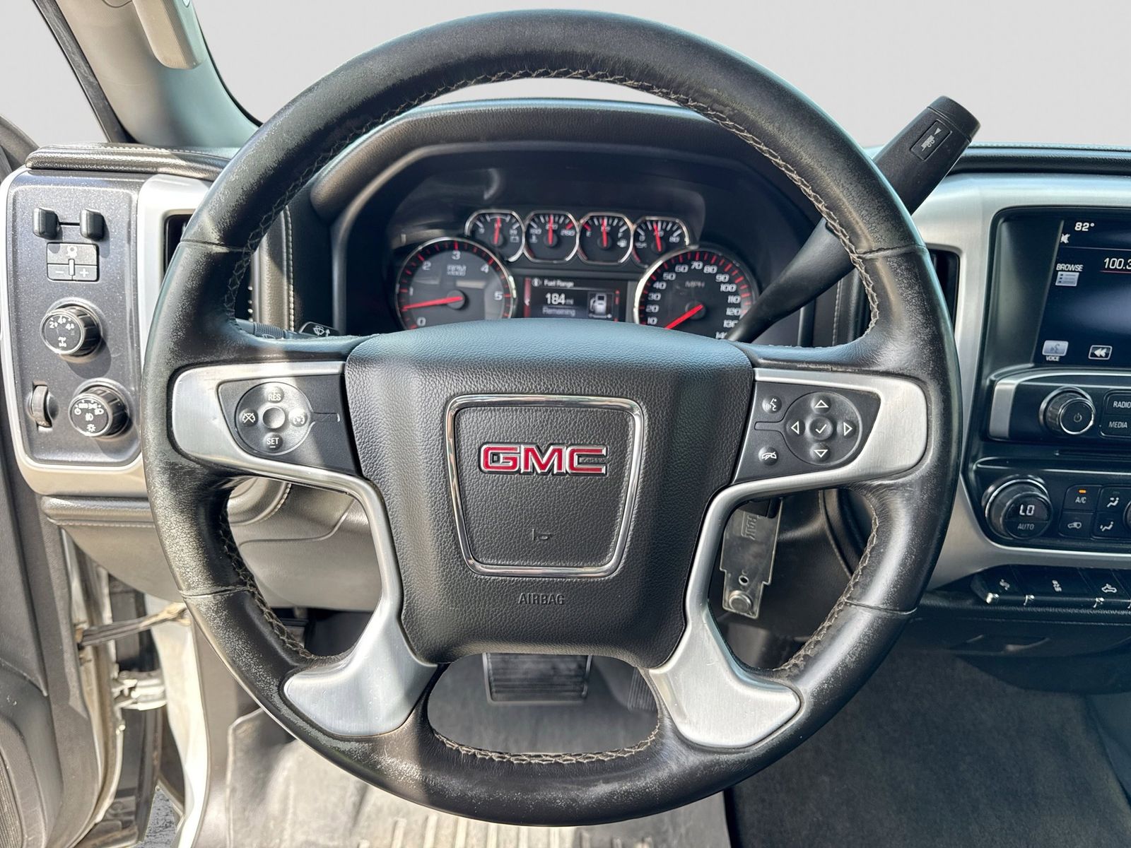 Thumbnail: 2015 GMC Sierra 3500 - 23