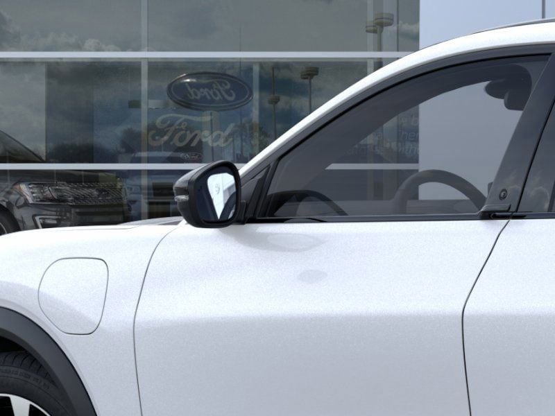 Thumbnail: 2025 Ford Mustang Mach-E - 21