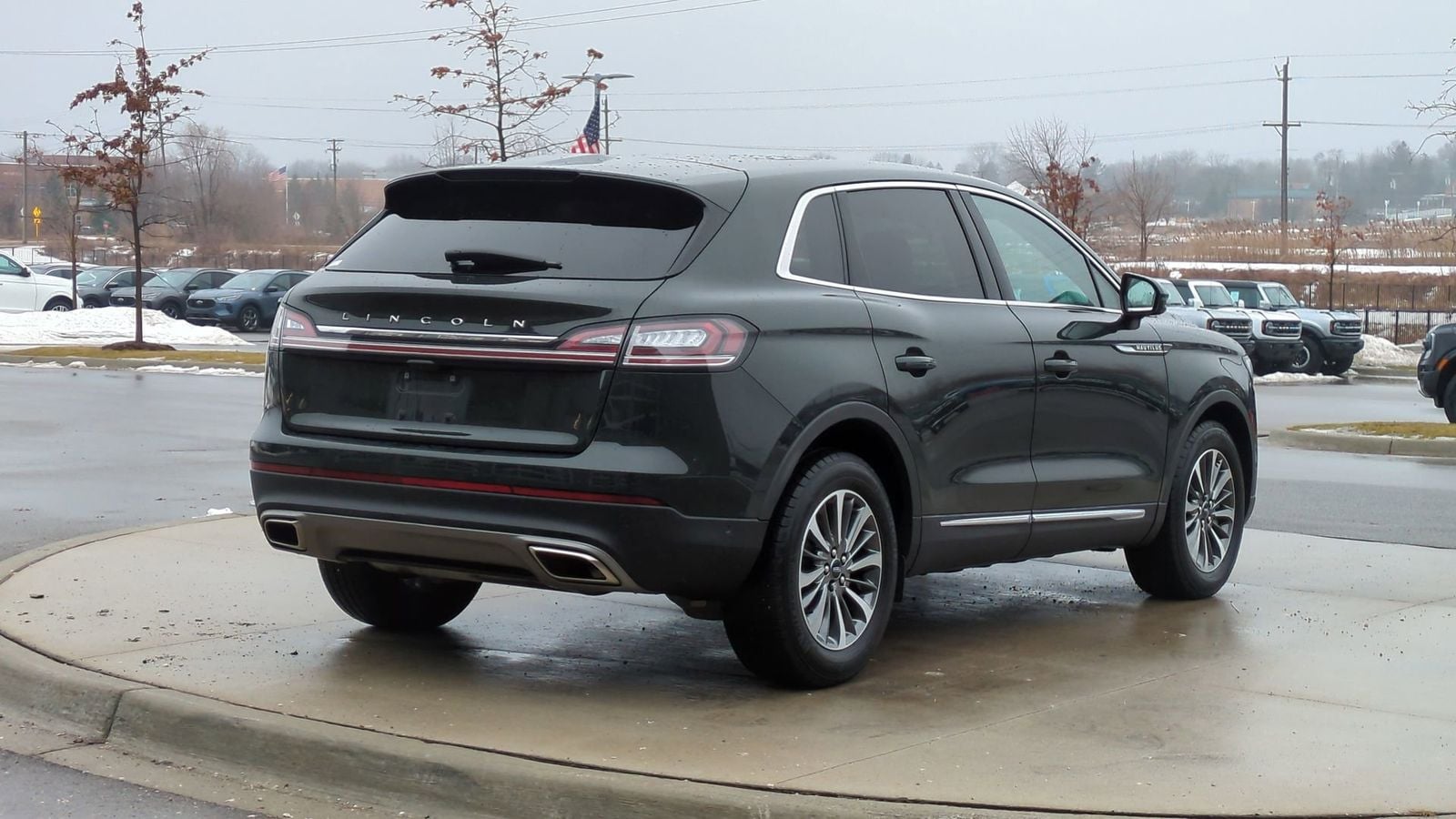 Thumbnail: 2022 Lincoln Nautilus - 7