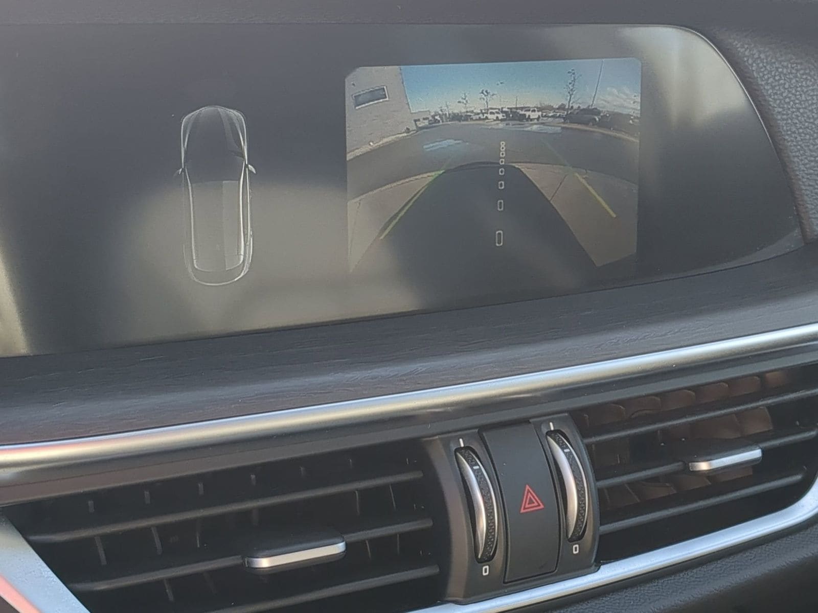 Thumbnail: 2023 Alfa Romeo Stelvio - 34