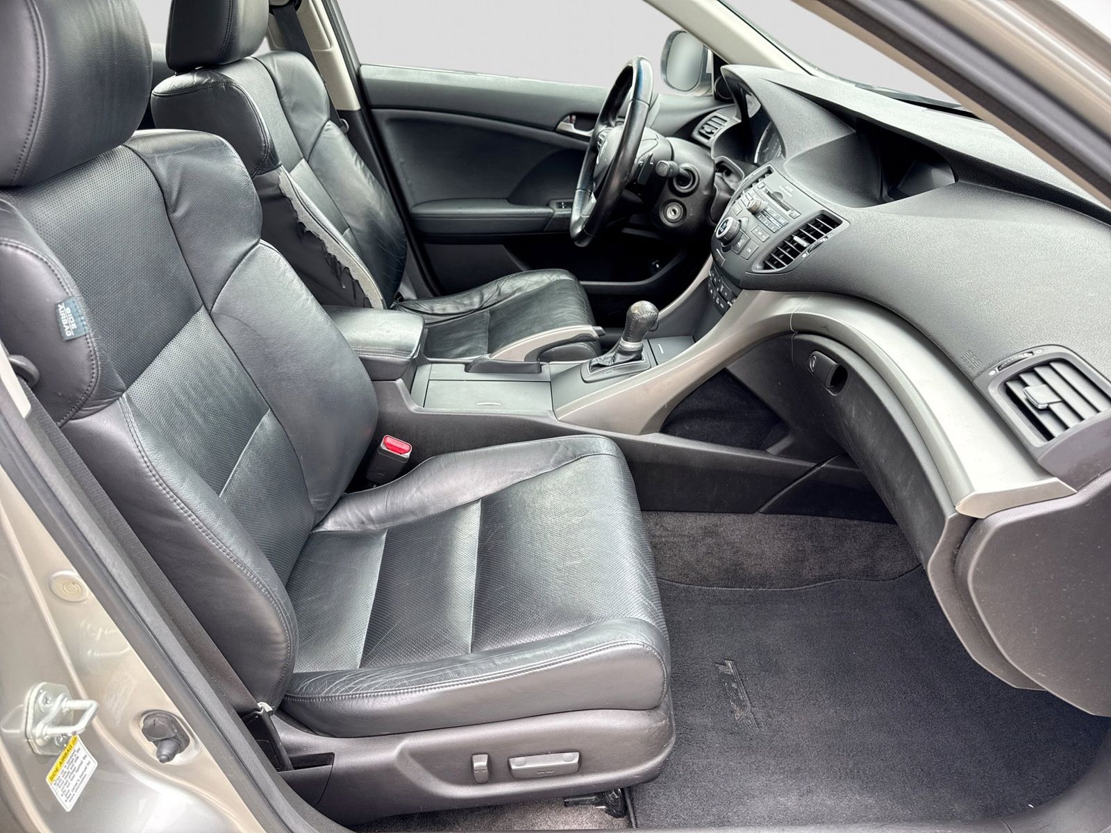 Thumbnail: 2010 Acura TSX - 22