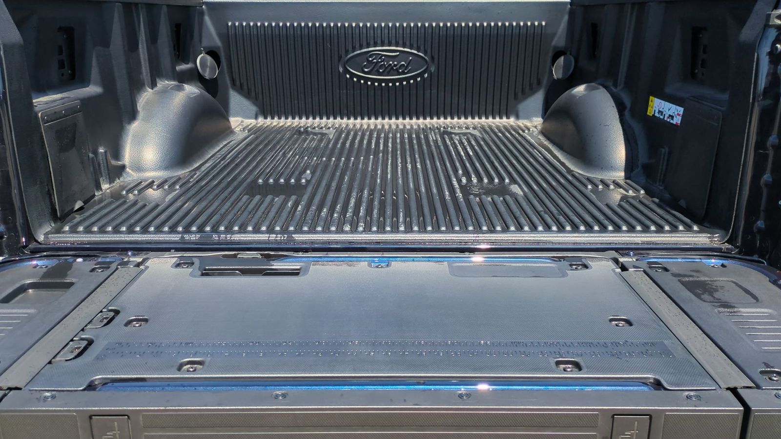 Thumbnail: 2025 Ford F-150 - 32