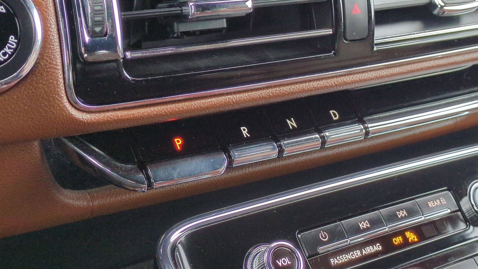 Thumbnail: 2023 Lincoln Navigator - 39