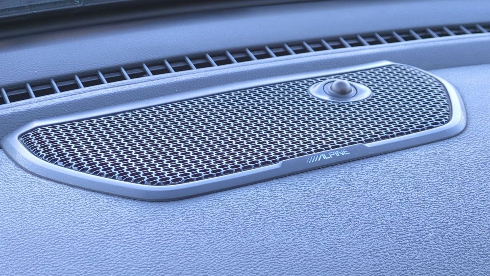 Thumbnail: 2020 RAM 1500 - 25