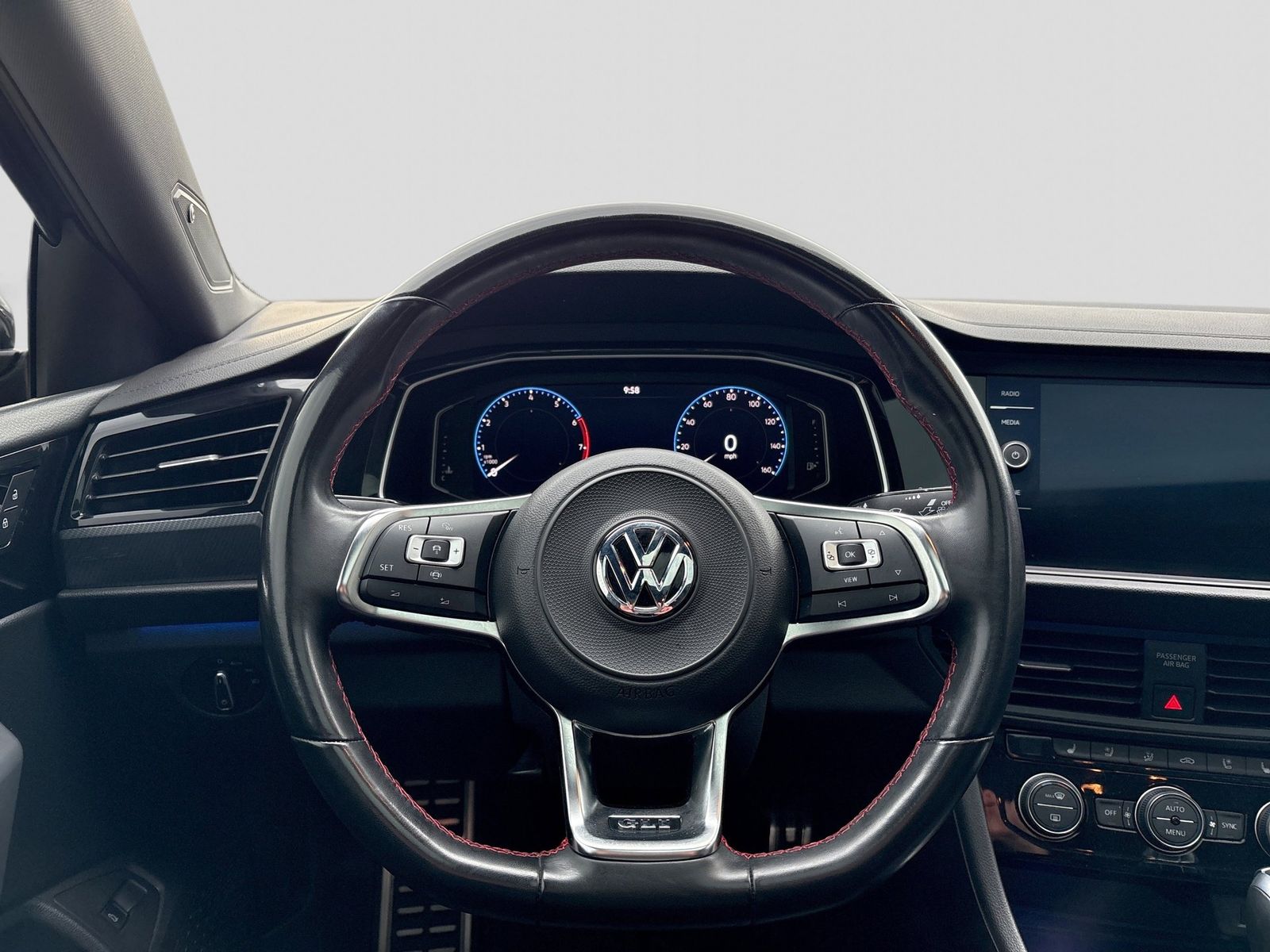 Thumbnail: 2021 Volkswagen Jetta - 26