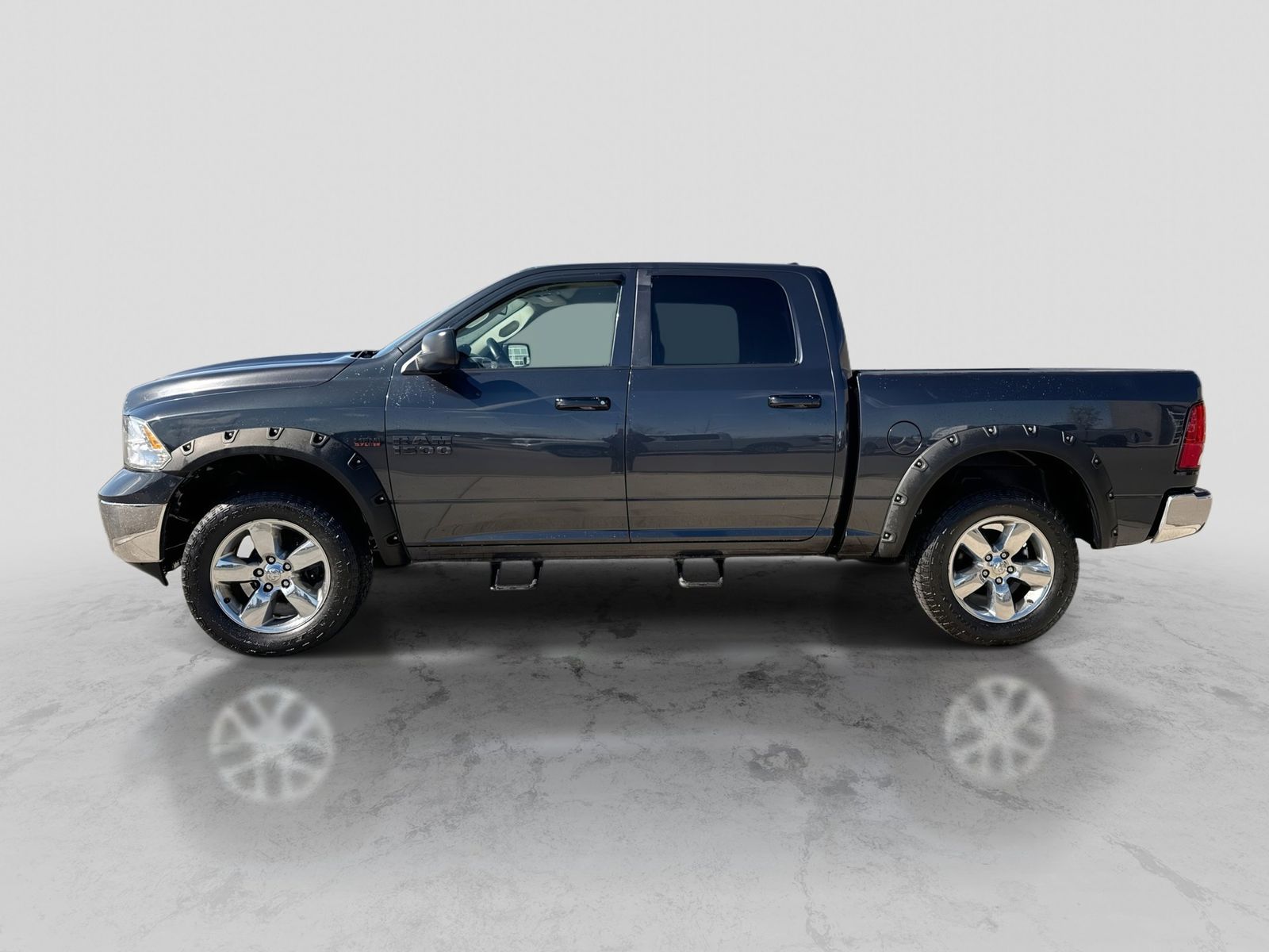 Thumbnail: 2014 RAM 1500 - 3