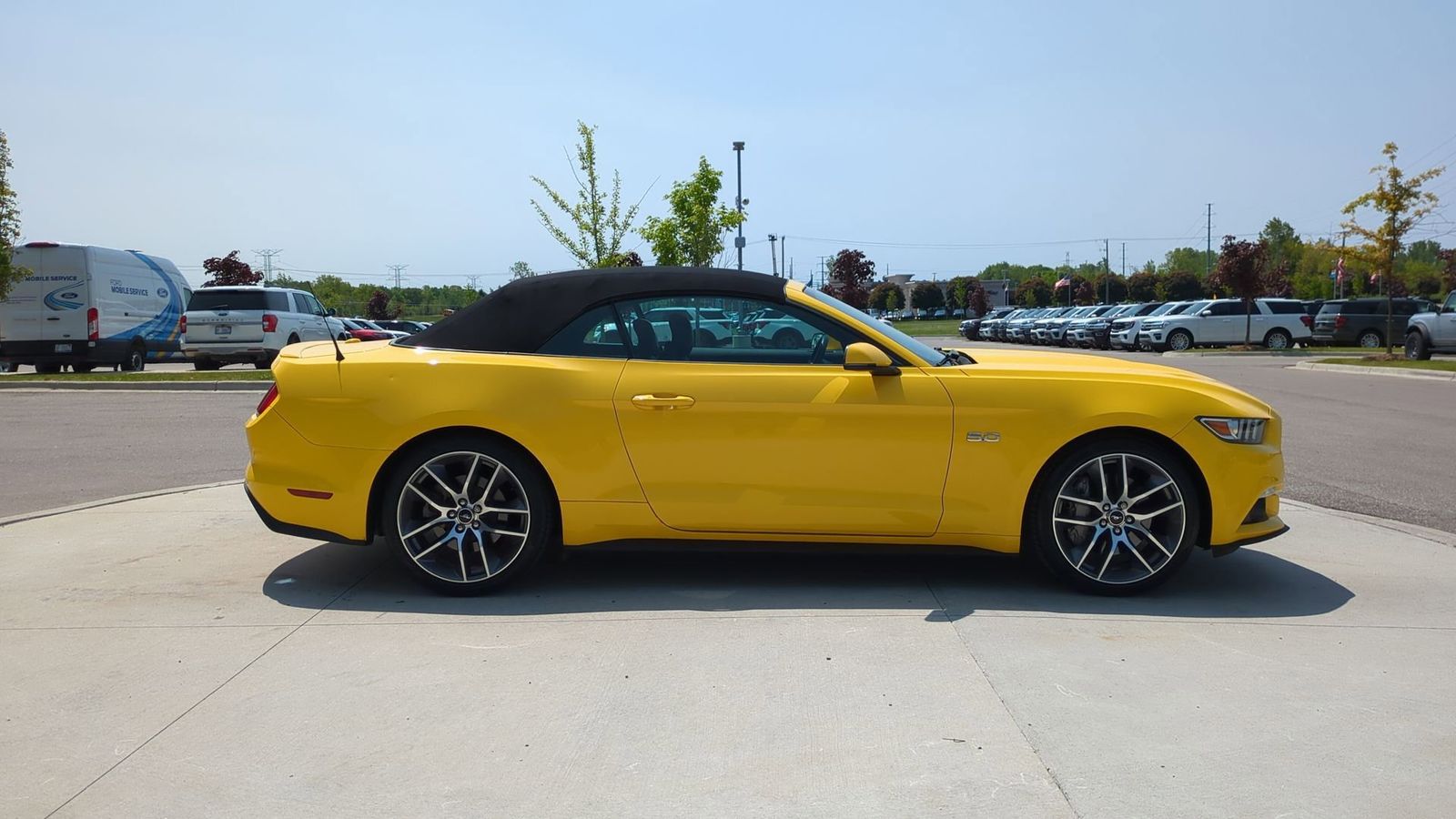 2015 Ford Mustang GT Premium 8