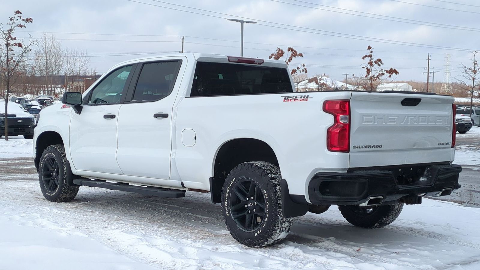 Thumbnail: 2020 Chevrolet Silverado 1500 - 4