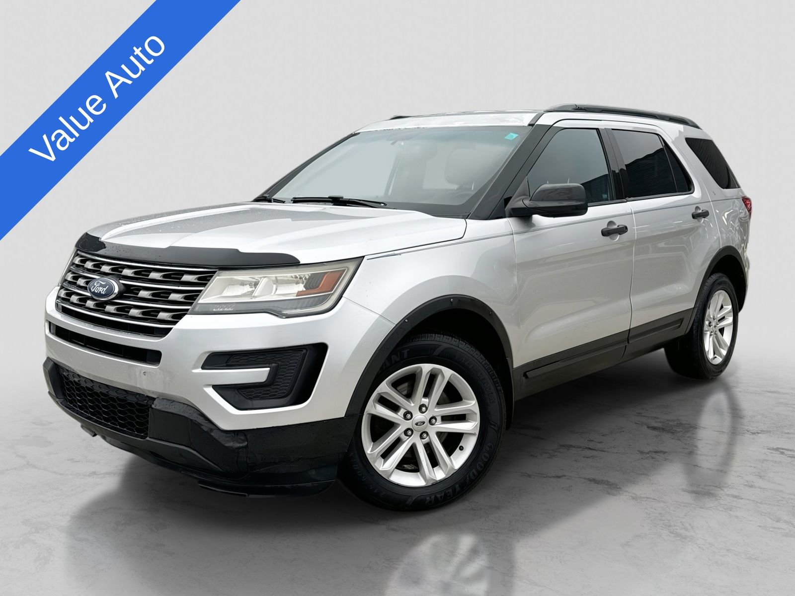 2016 Ford Explorer Base -
                  Washington, MI
