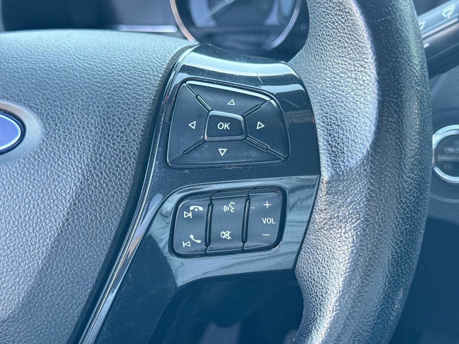 Thumbnail: 2017 Ford Explorer - 29