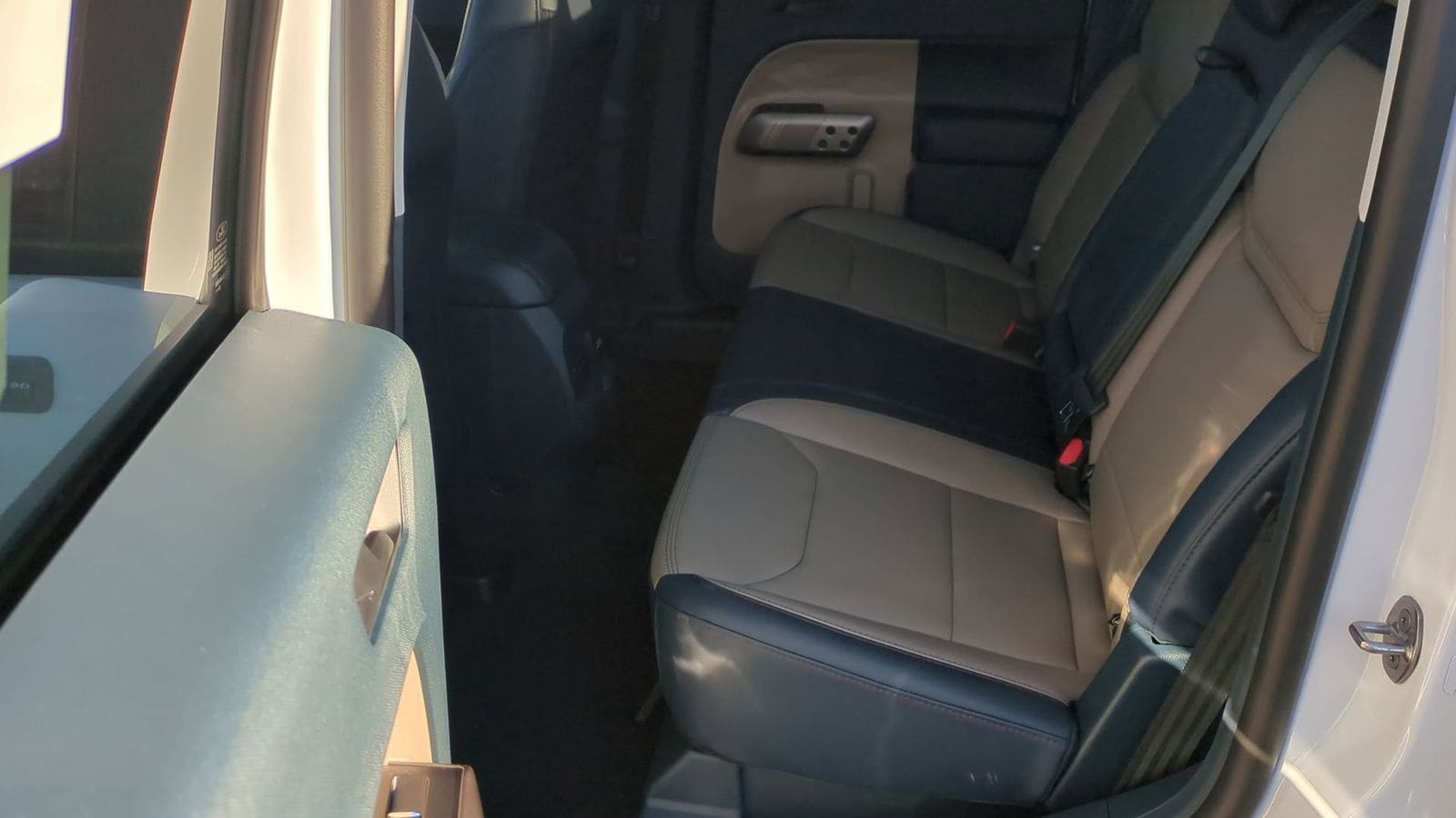 Thumbnail: 2025 Ford Maverick - 17