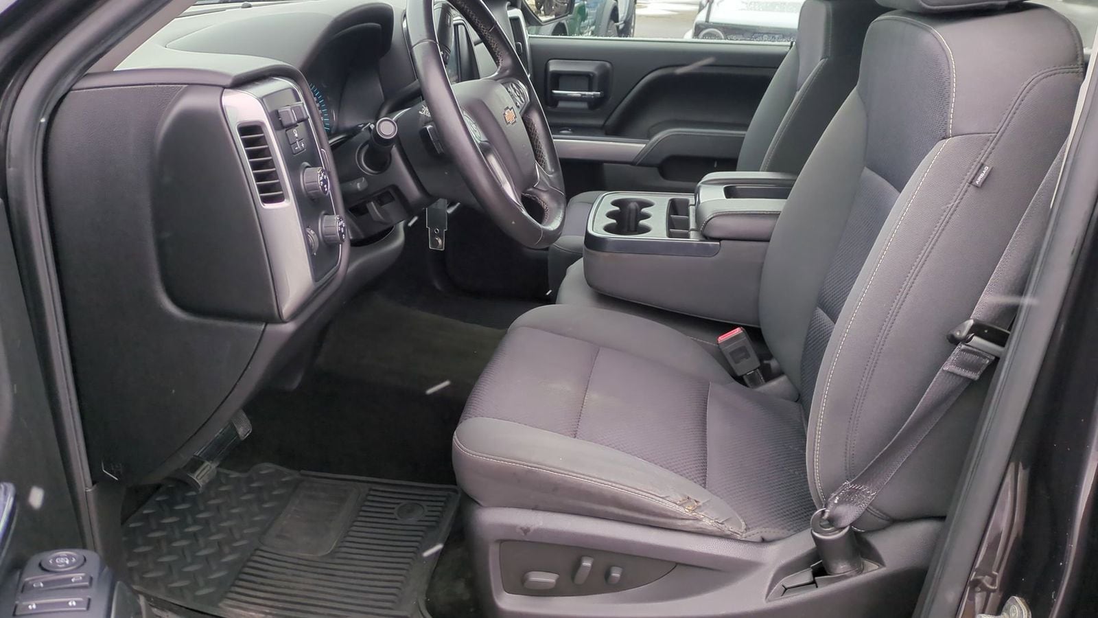 Thumbnail: 2016 Chevrolet Silverado 1500 - 18