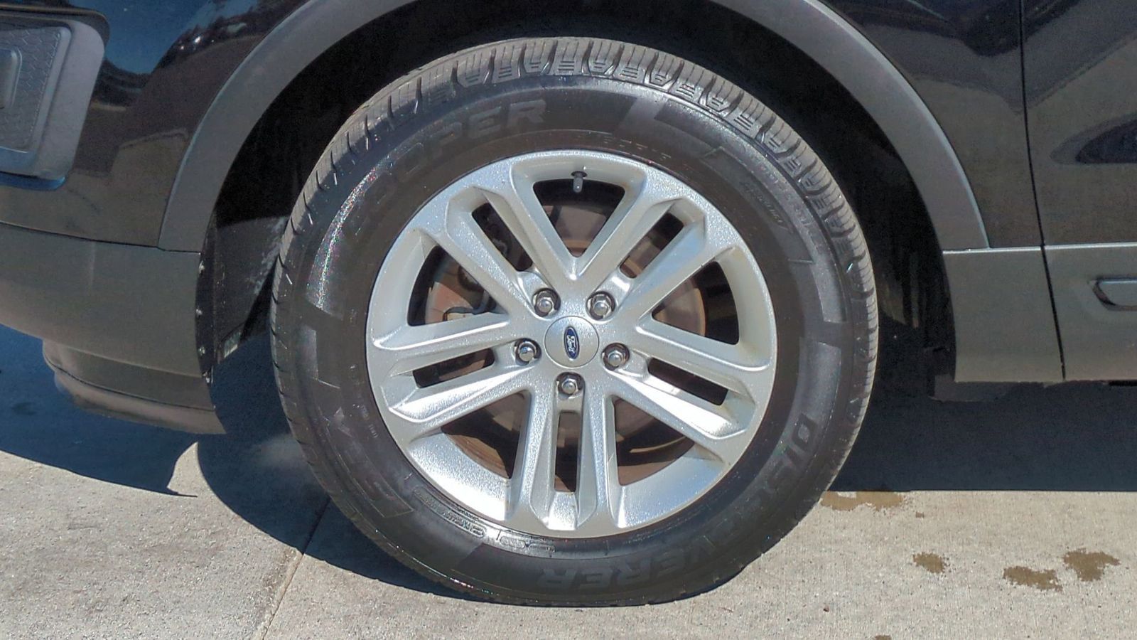 Thumbnail: 2017 Ford Explorer - 13