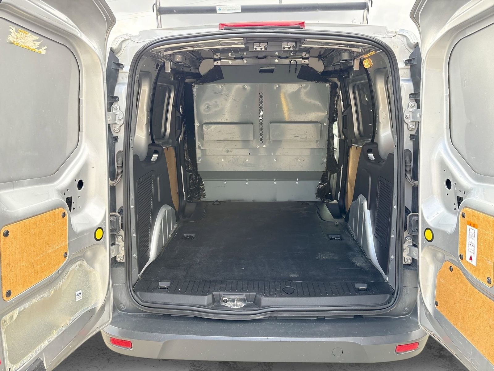 Thumbnail: 2016 Ford Transit Series - 34