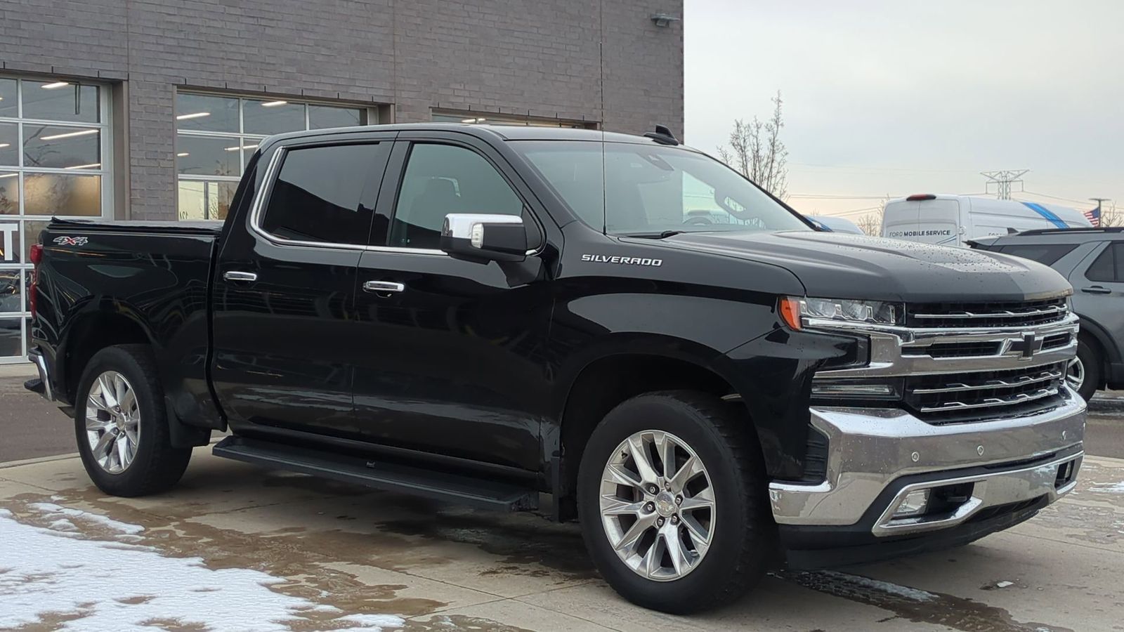 Thumbnail: 2019 Chevrolet Silverado 1500 - 9