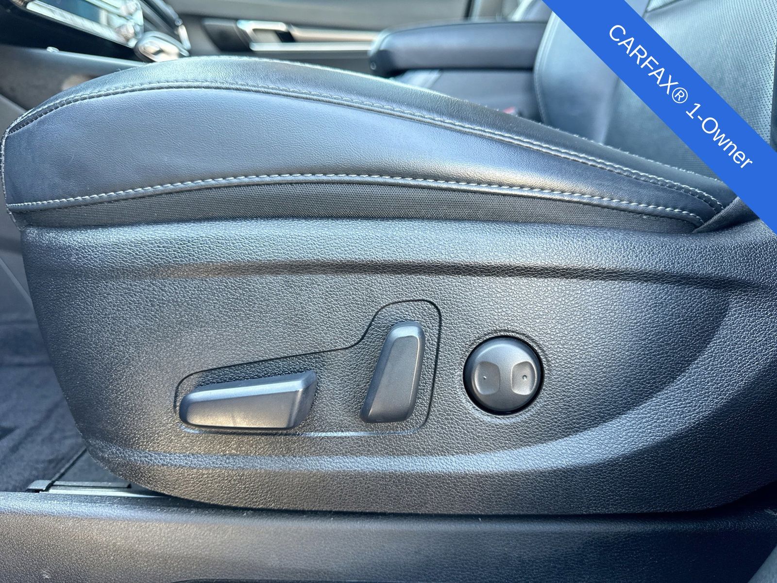 Thumbnail: 2023 Kia Telluride - 3