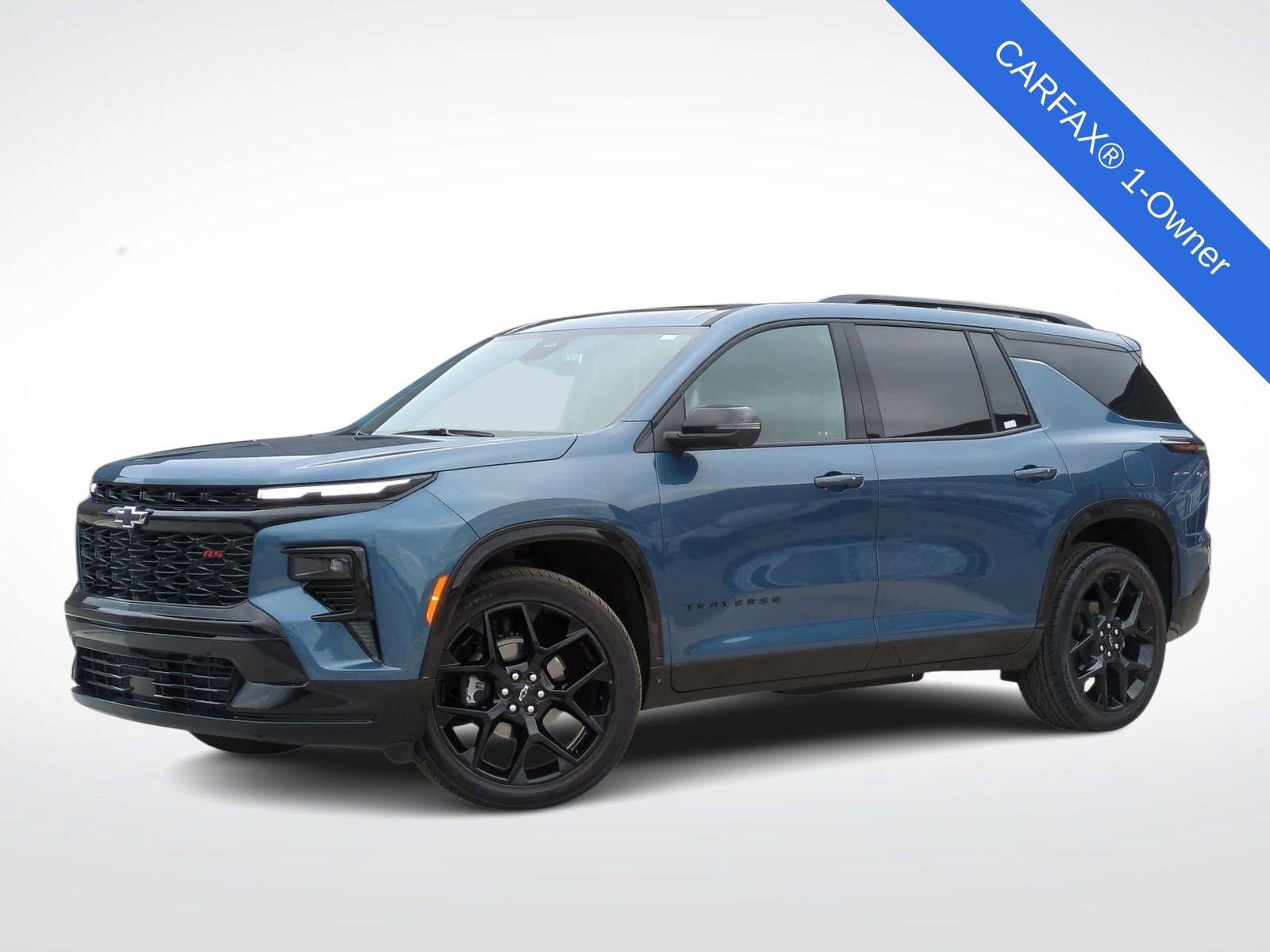 2024 Chevrolet Traverse RS Hero Image