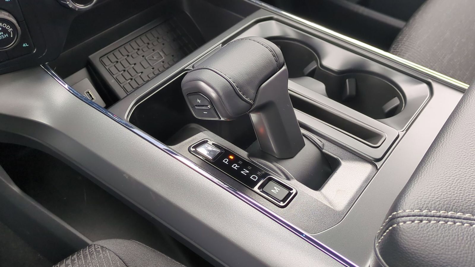 Thumbnail: 2025 Ford F-150 - 32