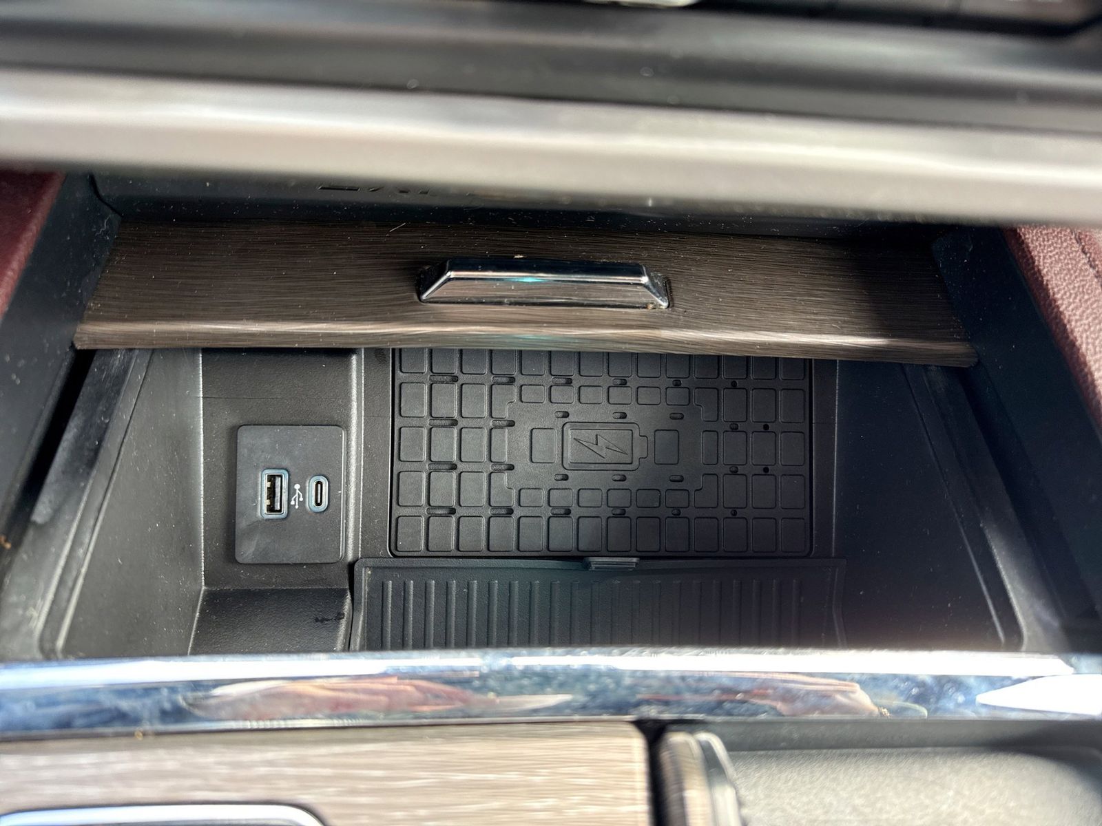 Thumbnail: 2022 Ford Expedition - 32