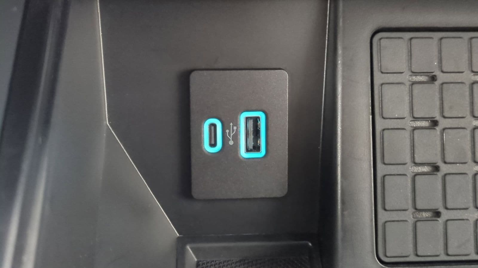 Thumbnail: 2024 Ford F-150 - 38