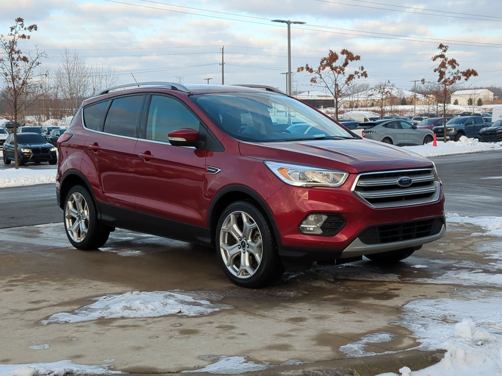 Thumbnail: 2019 Ford Escape - 10