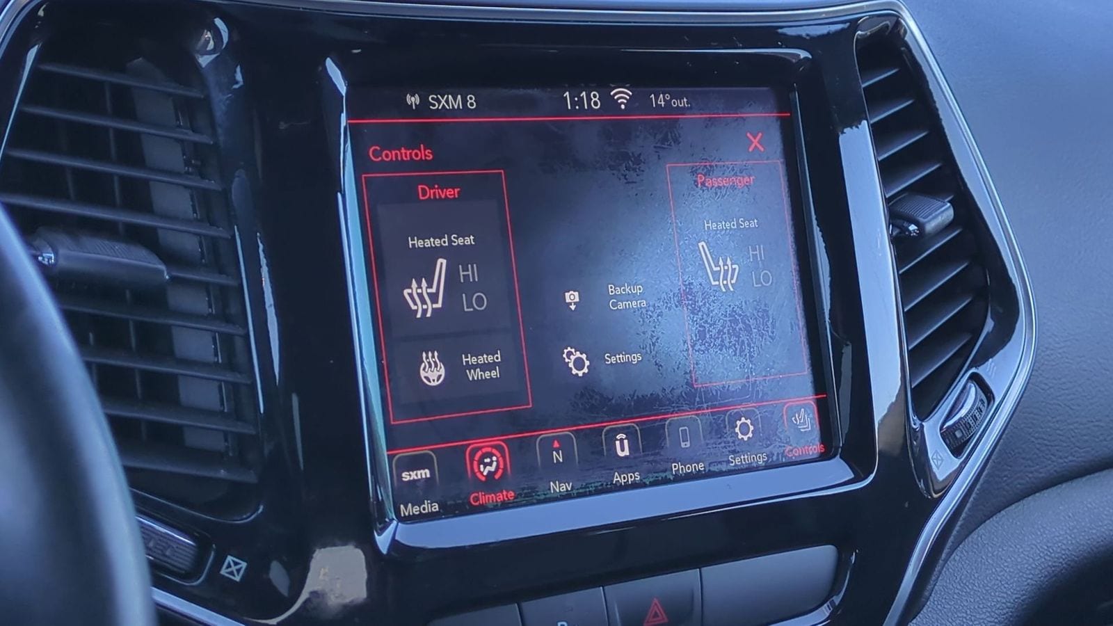 Thumbnail: 2020 Jeep Cherokee - 39