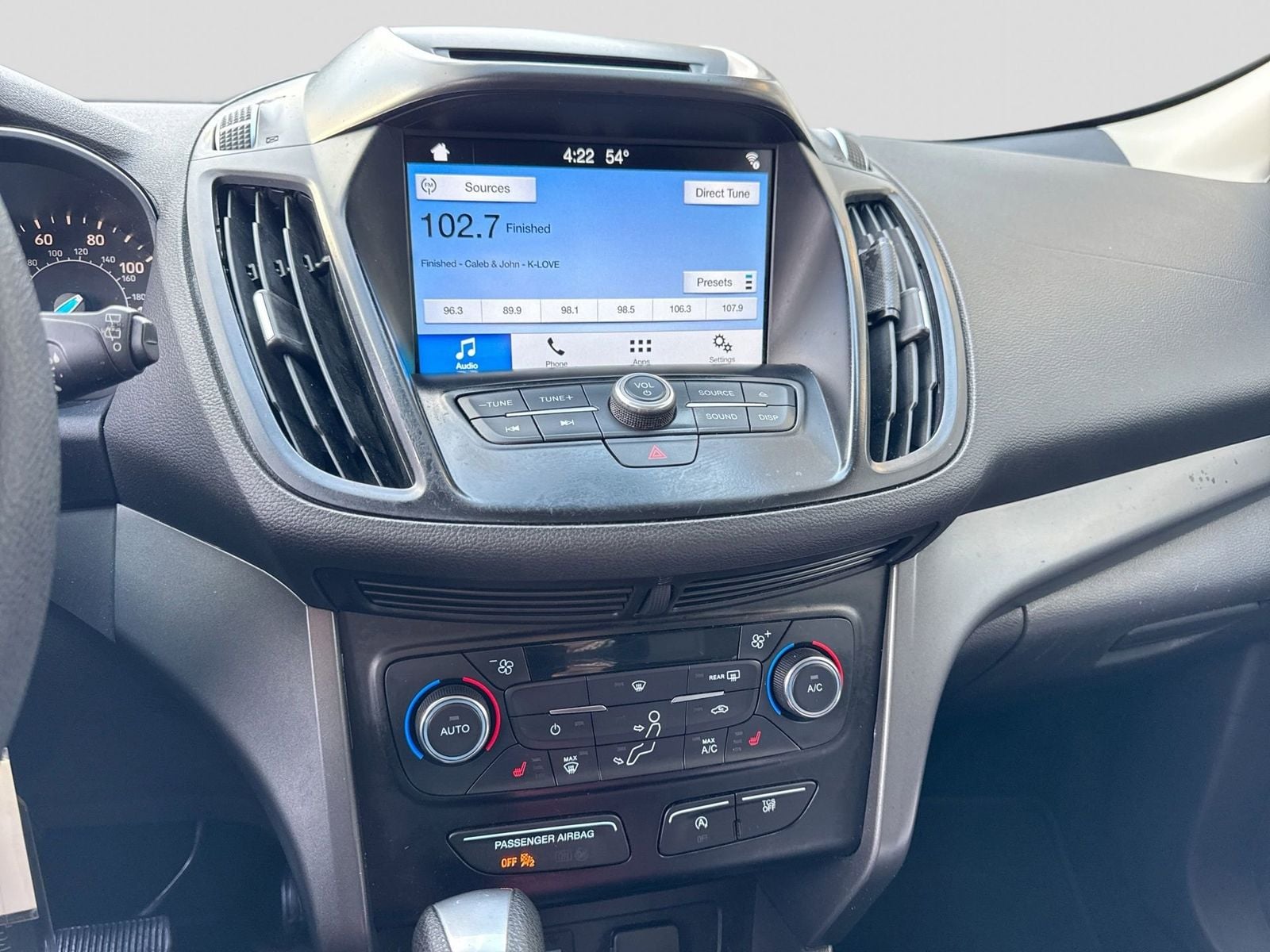 Thumbnail: 2017 Ford Escape - 28