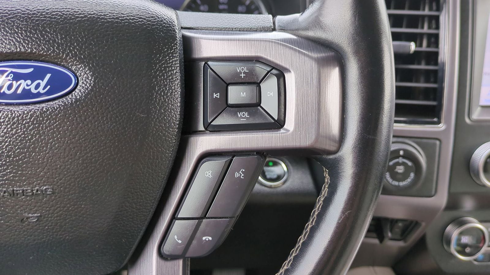 2020 Ford Expedition Platinum 27