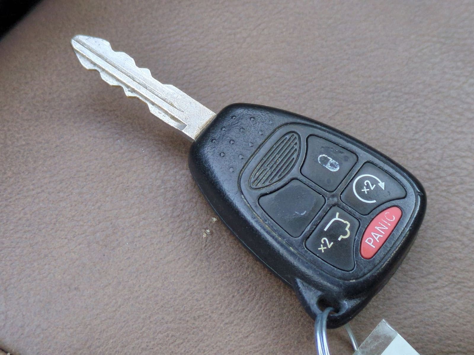 Thumbnail: 2012 Jeep Liberty - 34