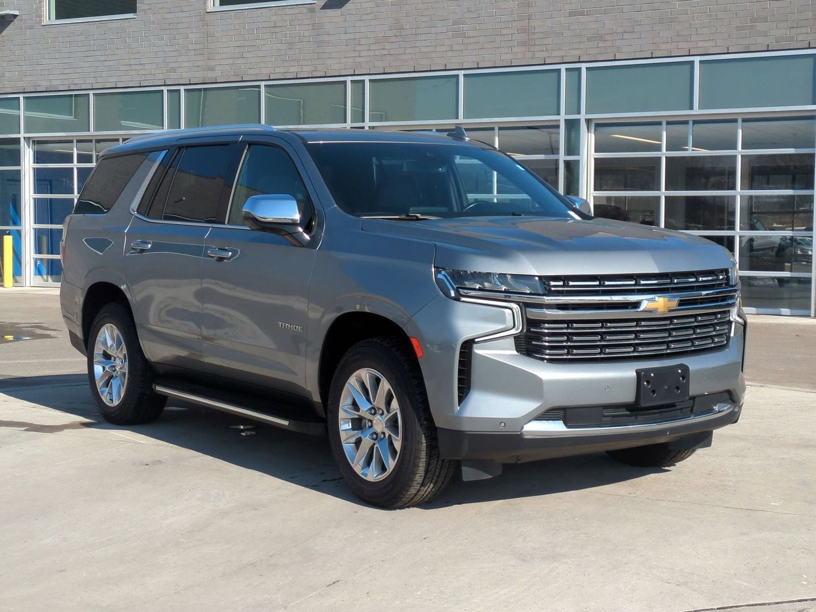 Thumbnail: 2023 Chevrolet Tahoe - 10