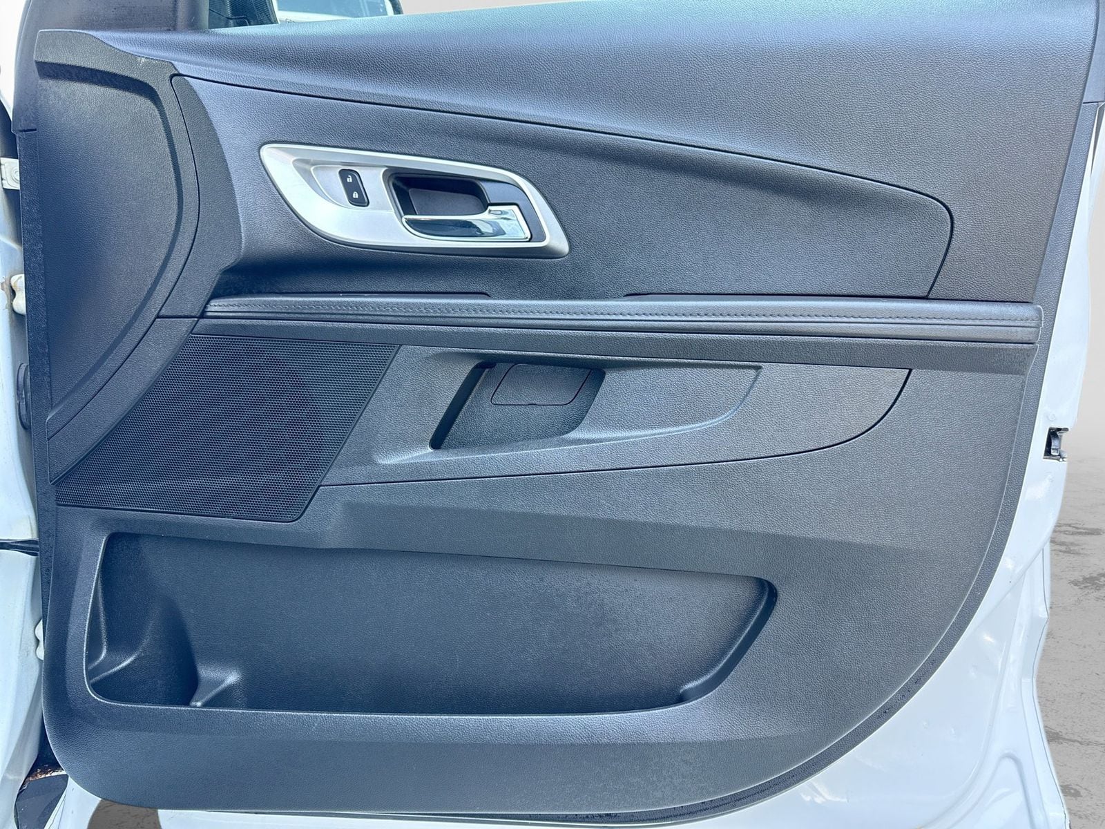 Thumbnail: 2017 Chevrolet Equinox - 28