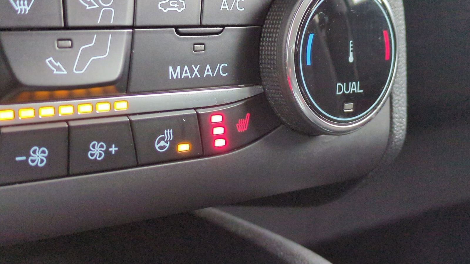 Thumbnail: 2023 Ford Escape - 34