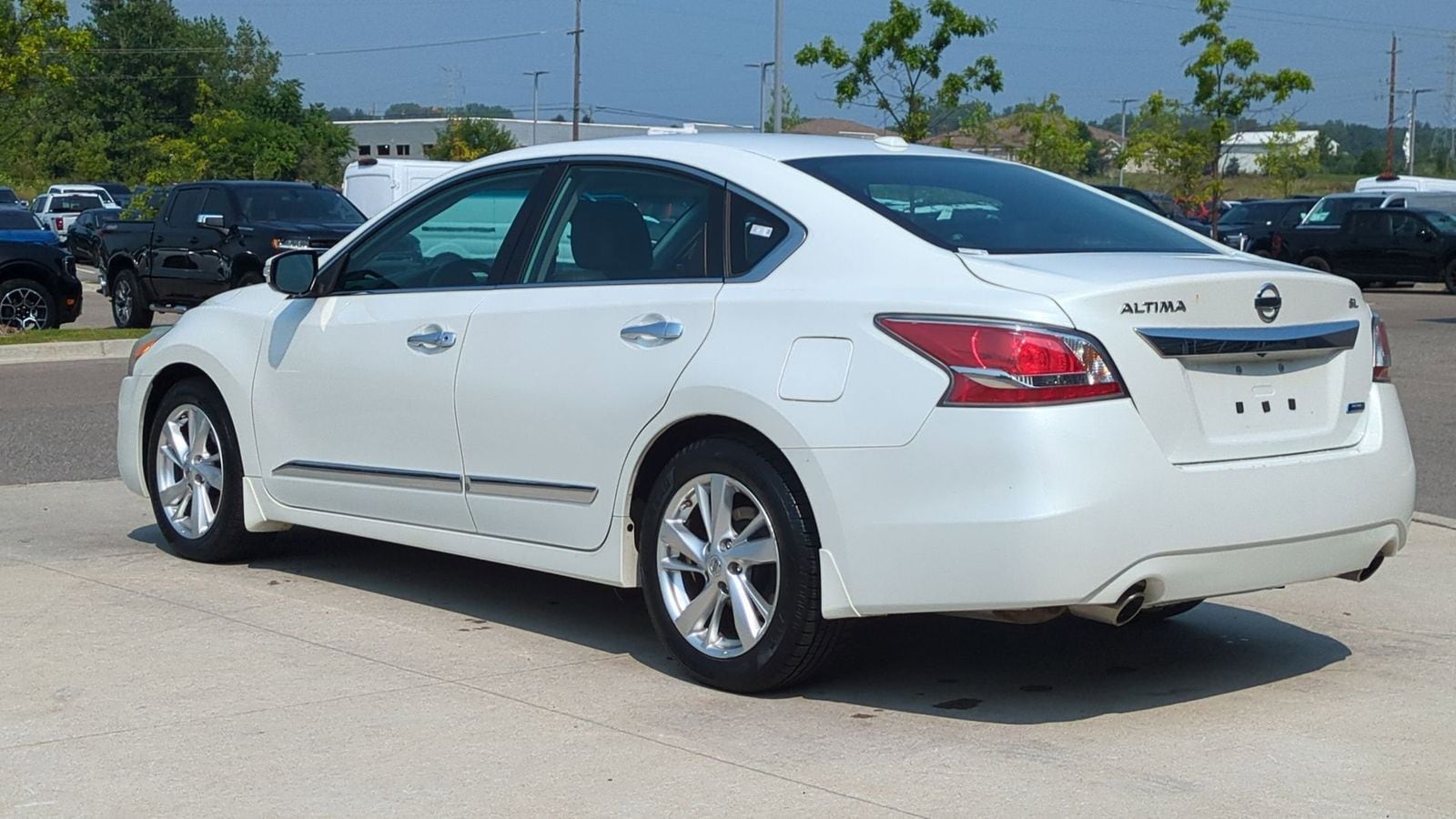 Thumbnail: 2014 Nissan Altima - 3