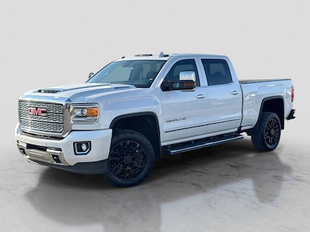 2019 GMC Sierra 2500HD Denali Truck