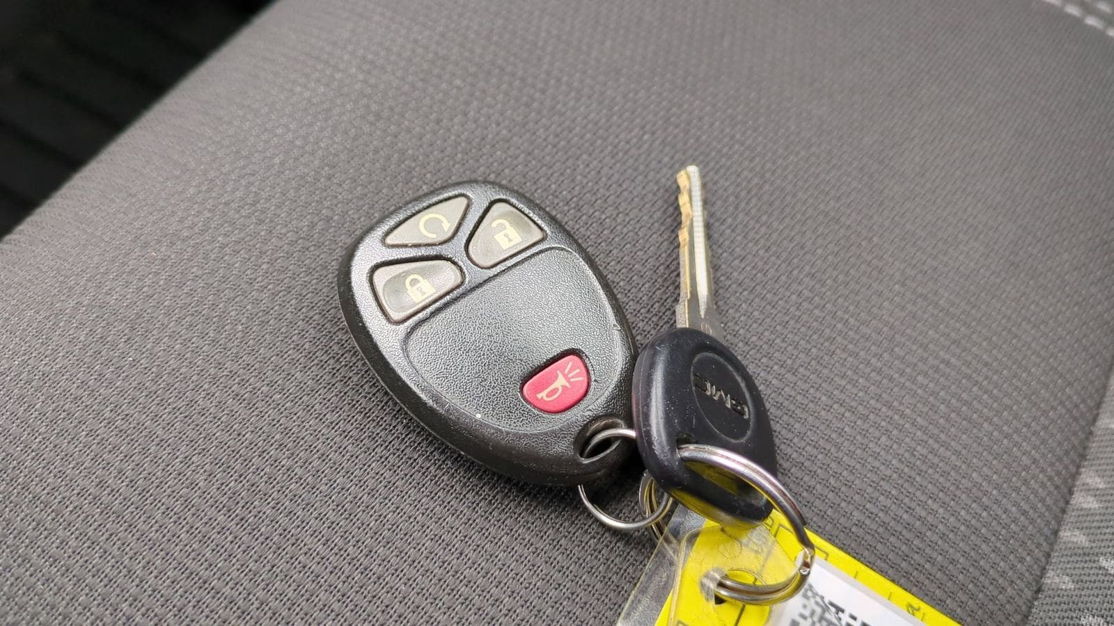 Thumbnail: 2015 GMC Acadia - 38