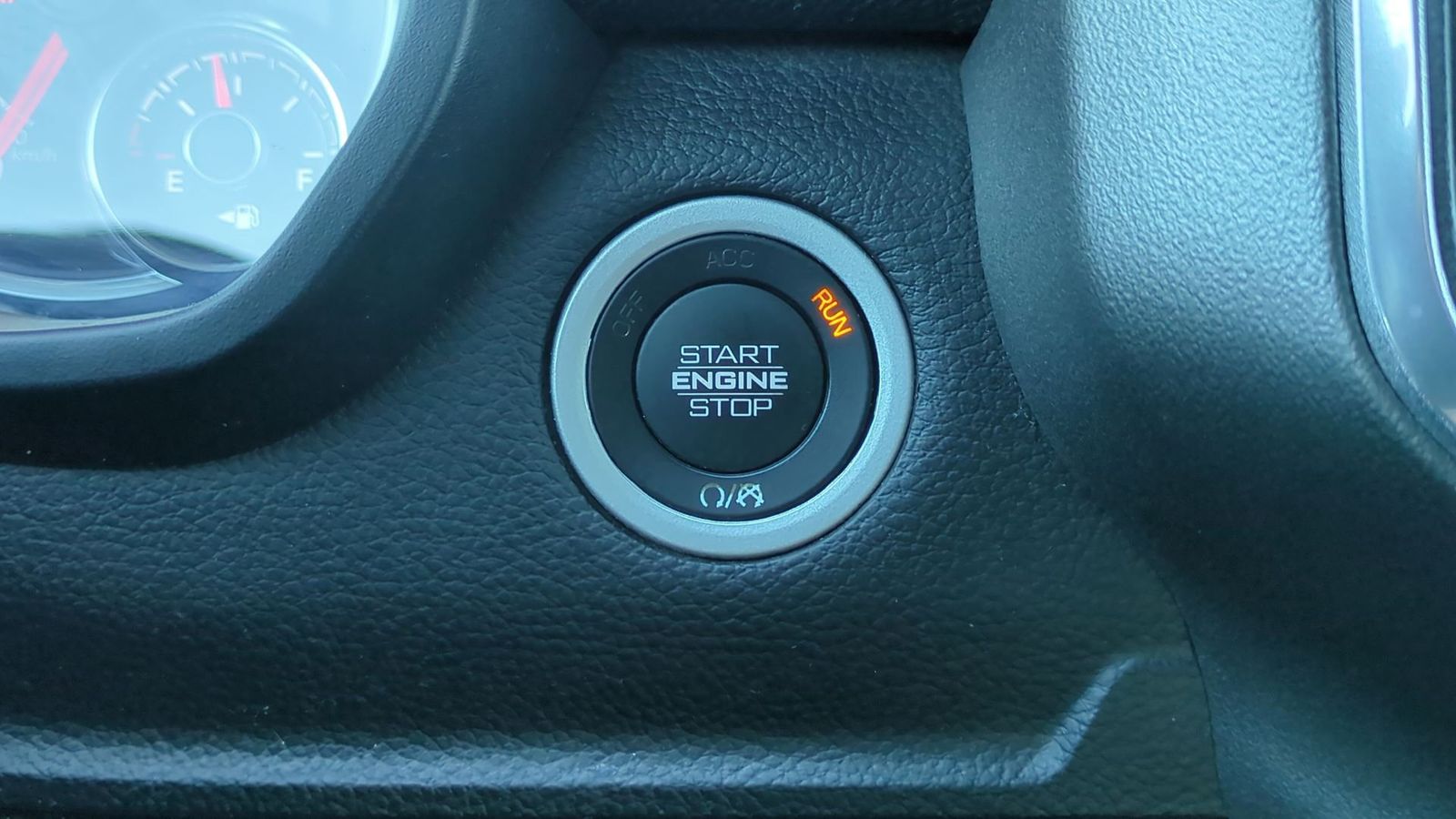 Thumbnail: 2020 RAM 1500 - 33