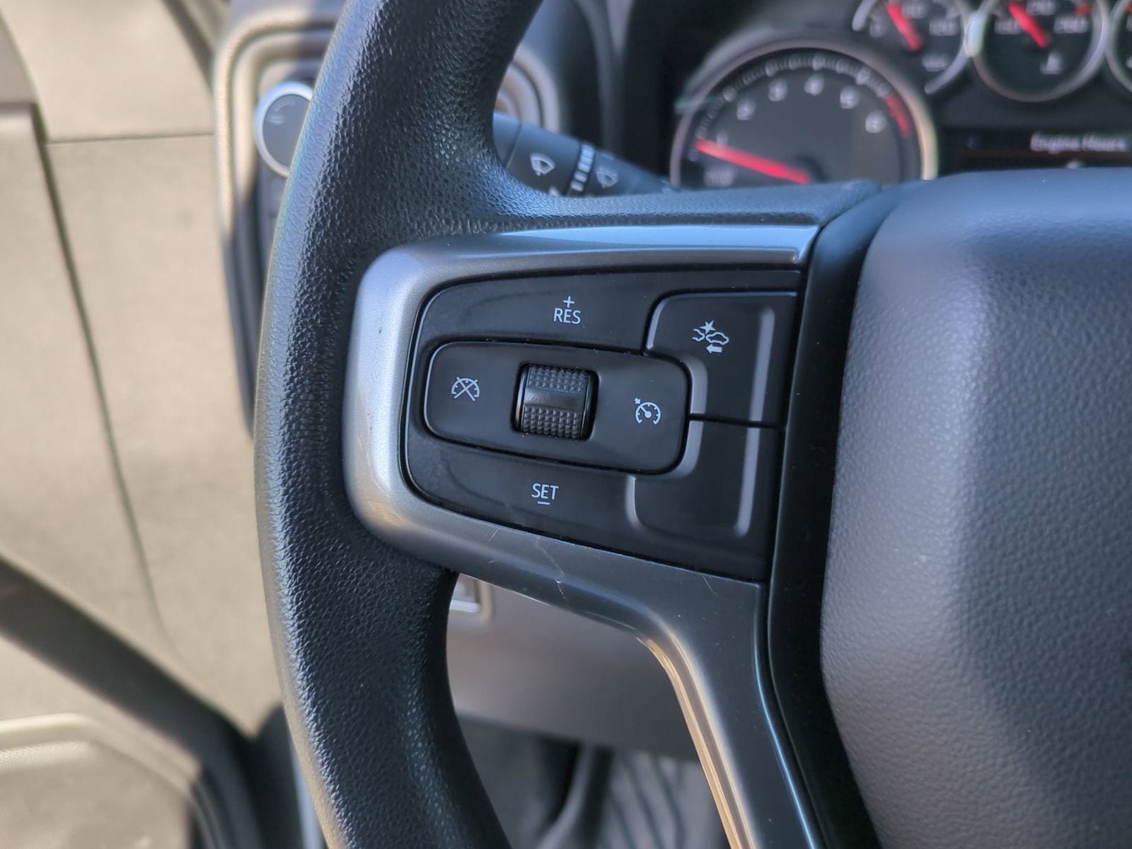 Thumbnail: 2022 Chevrolet Silverado 1500 - 27