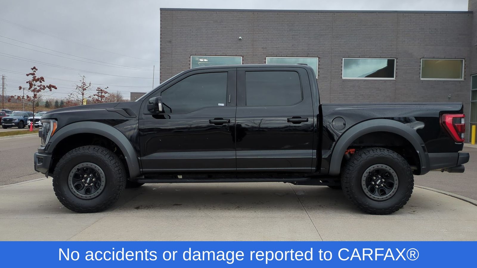 2022 Ford F-150 Raptor photo 2