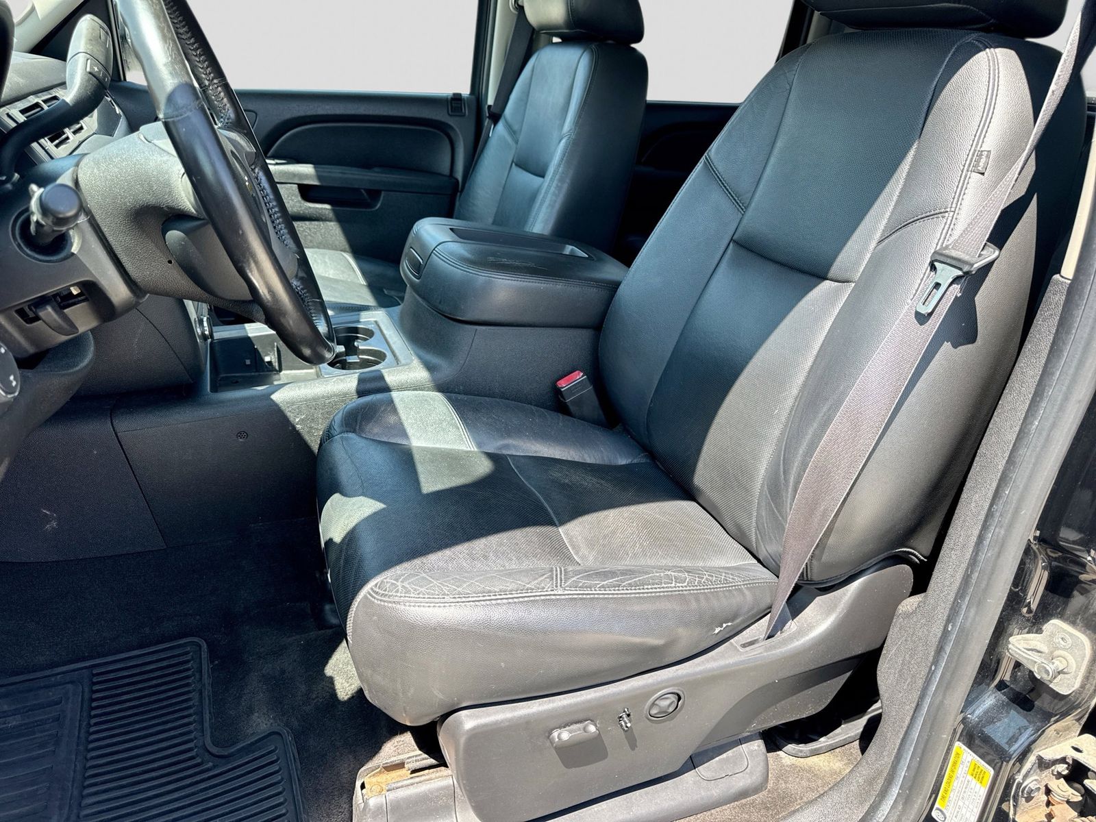 Thumbnail: 2013 Chevrolet Silverado 1500 - 19