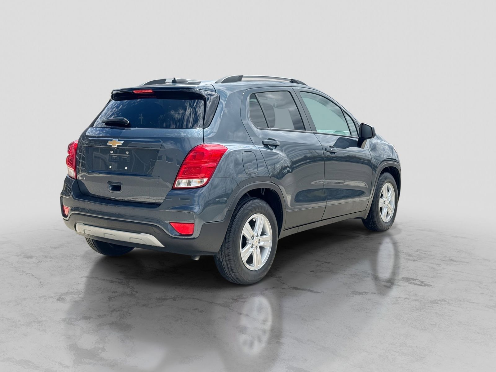 Thumbnail: 2022 Chevrolet Trax - 7
