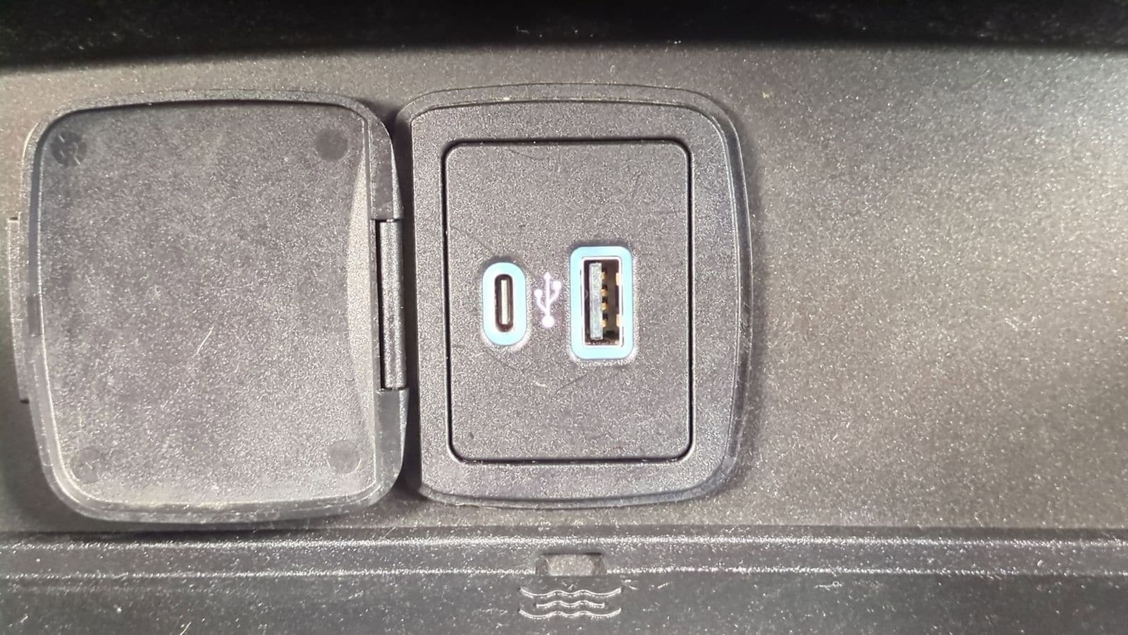 Thumbnail: 2023 Ford Bronco - 33