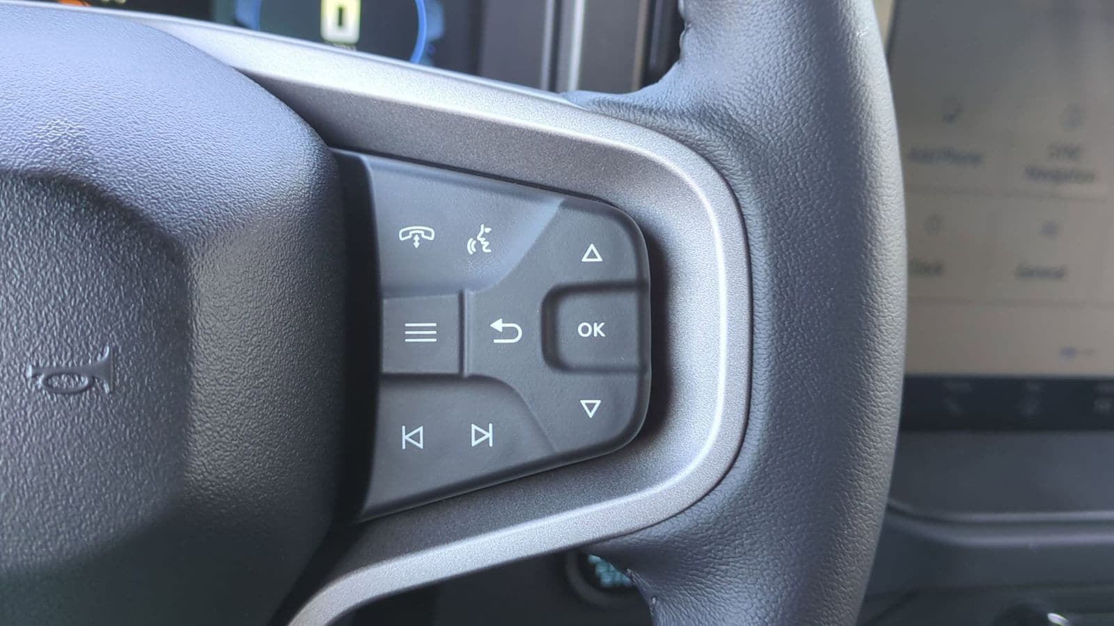 Thumbnail: 2025 Ford Bronco - 22