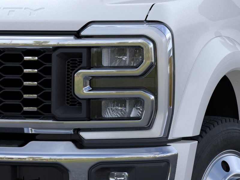 2025 Ford F-450 King Ranch 19