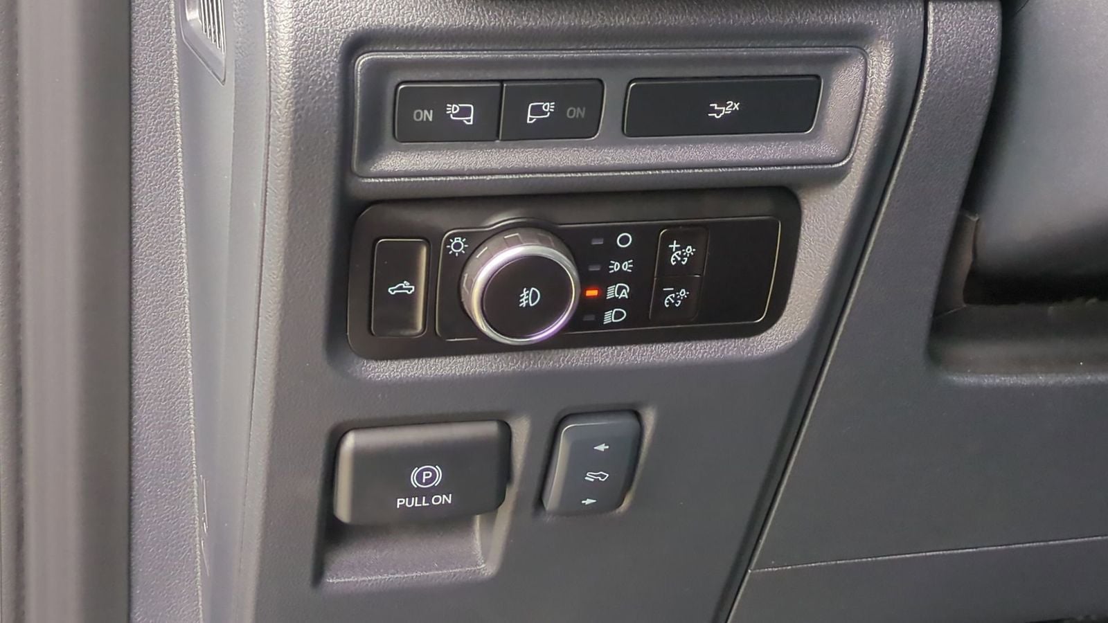 Thumbnail: 2023 Ford F-150 - 19