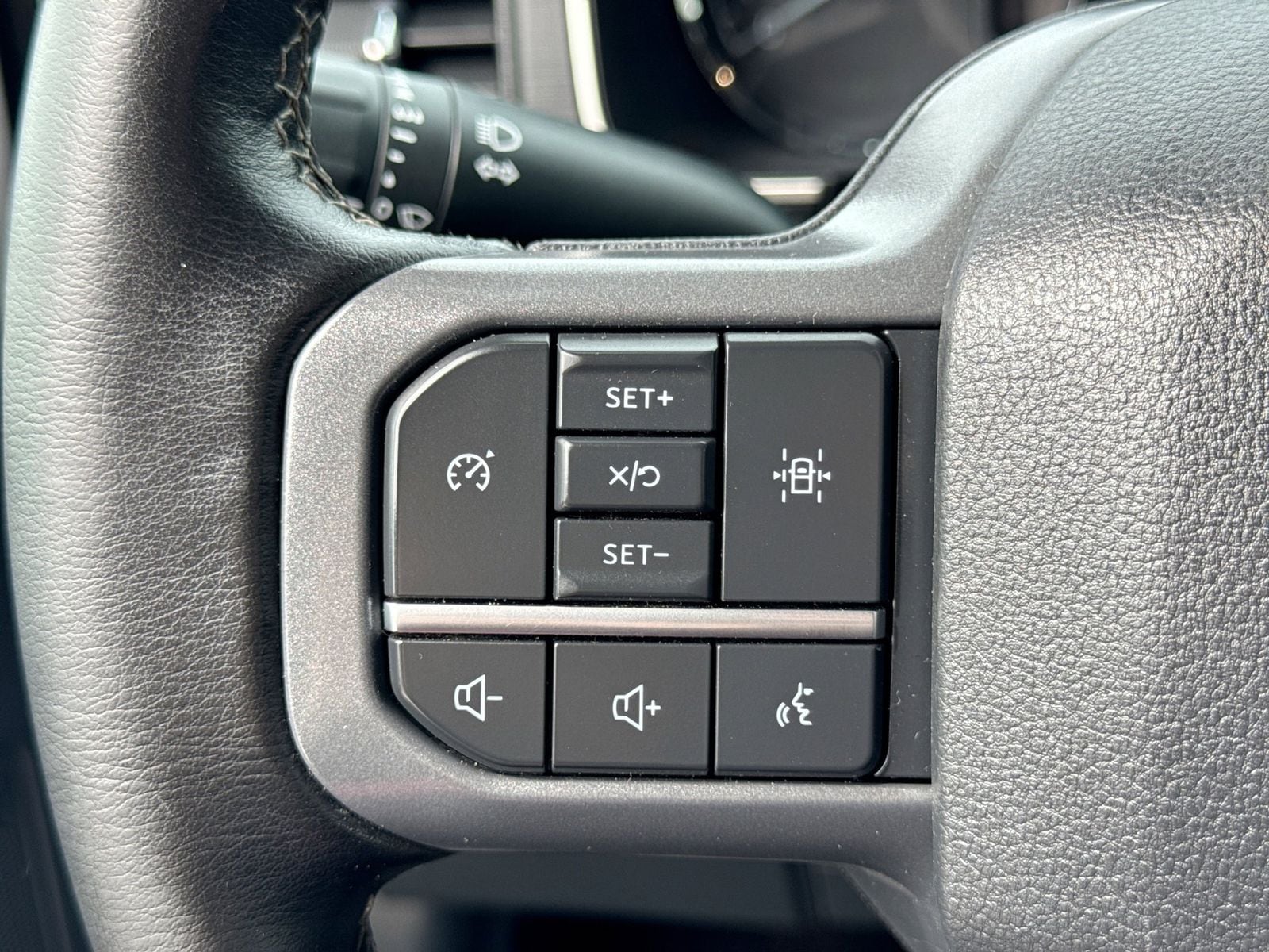 Thumbnail: 2023 Ford F-150 - 24