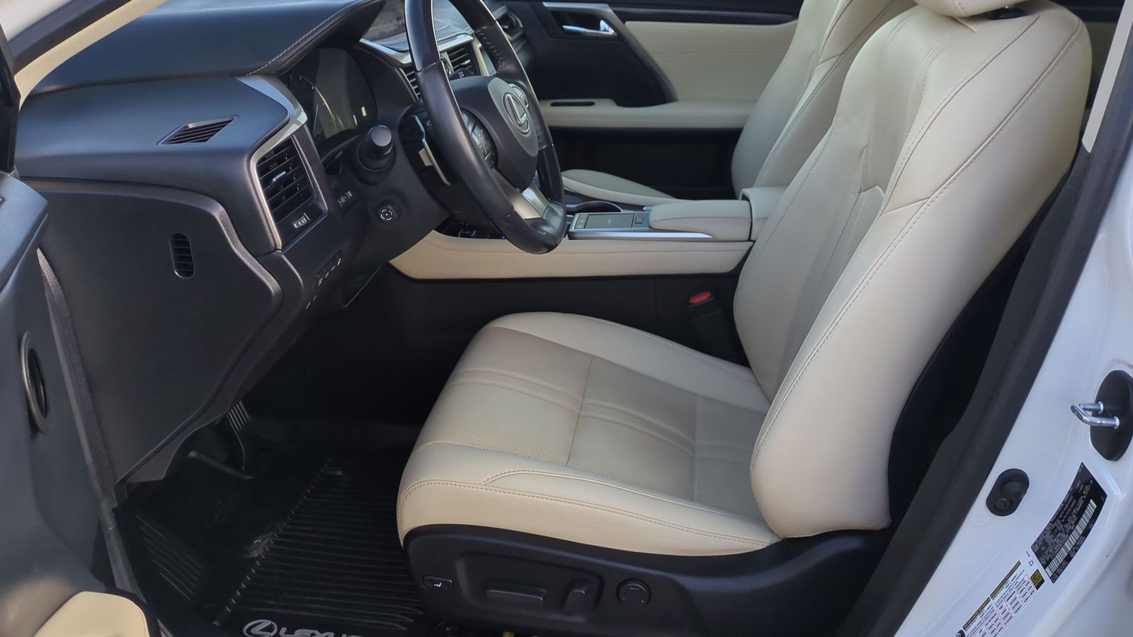 Thumbnail: 2022 Lexus RX - 15